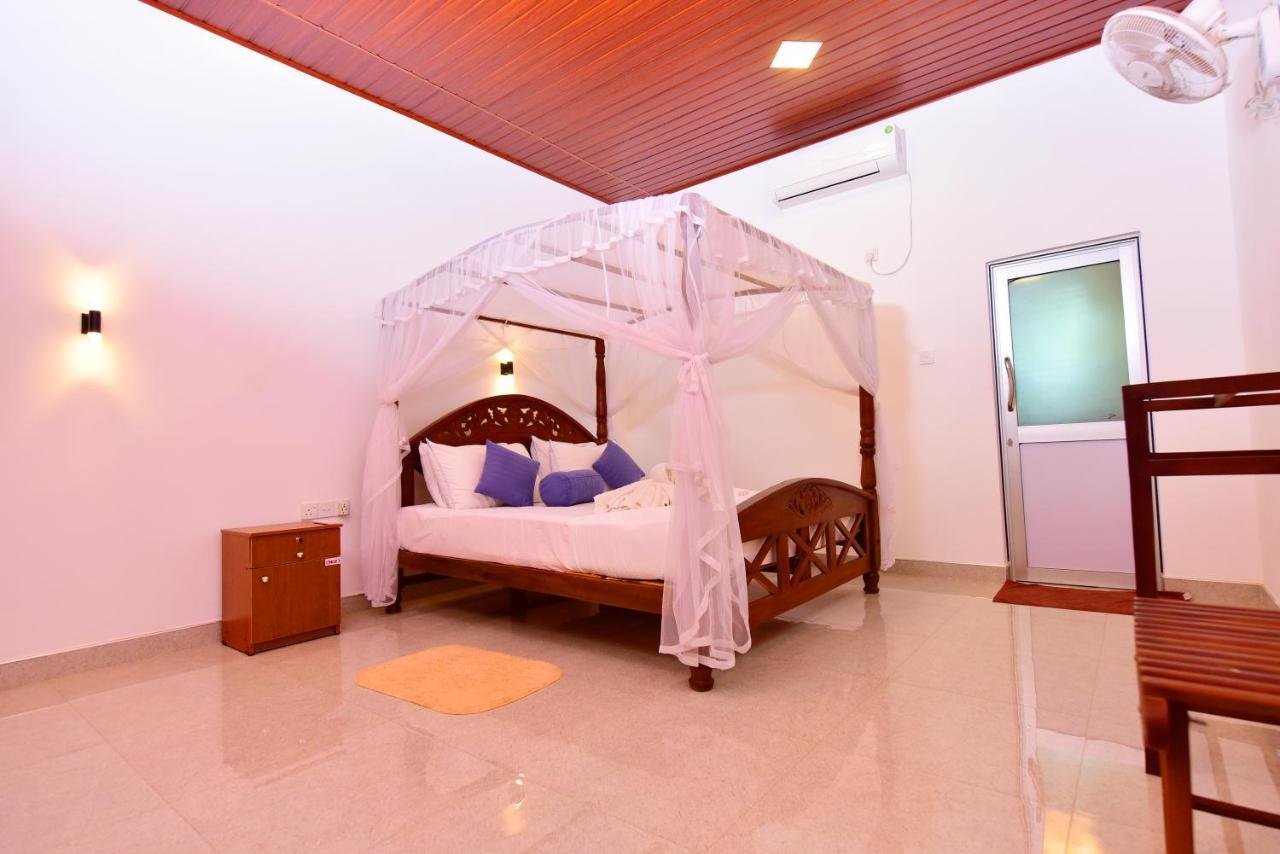 Ariya Rest & Ayurveda Spa Полоннарува Экстерьер фото