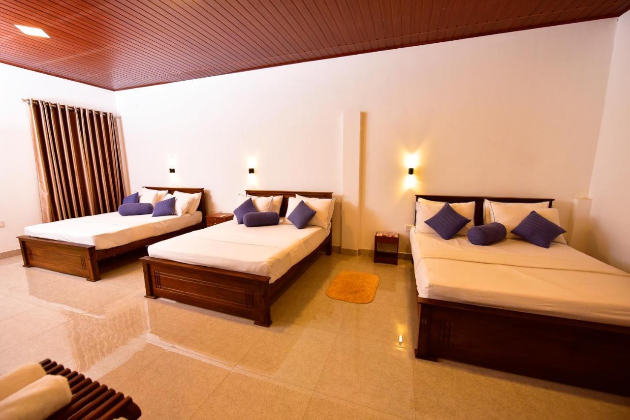 Ariya Rest & Ayurveda Spa Полоннарува Экстерьер фото